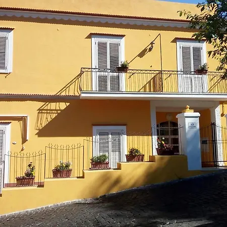 Hotel La Pina