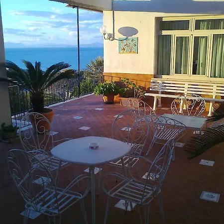 Hotel La Pina 3*