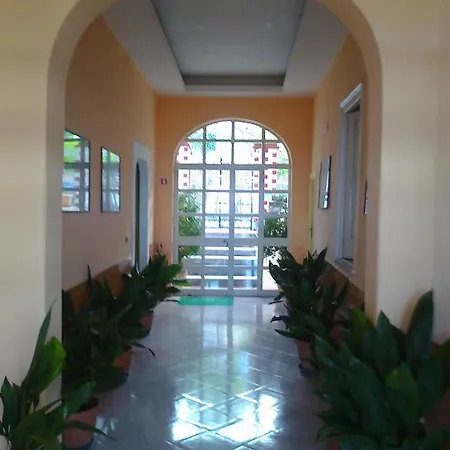La Pina Hotel