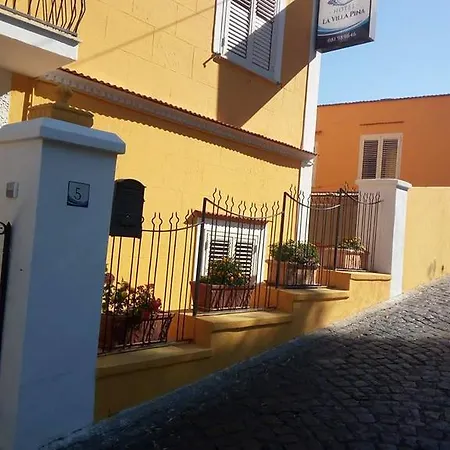 La Pina Hotell